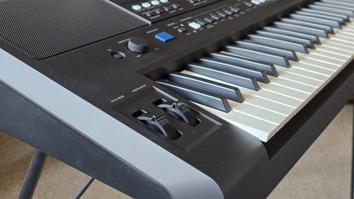 Yamaha keyboard psr e583 - yamaha,