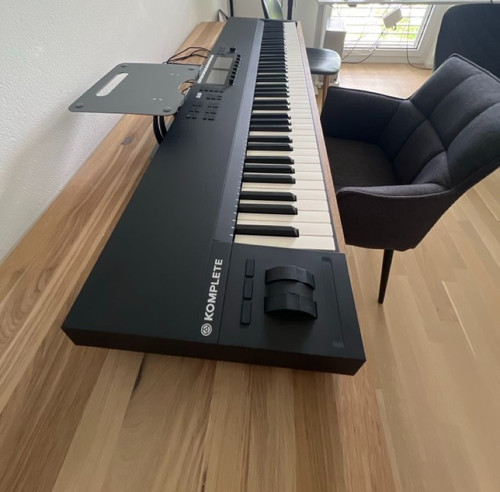 Native instruments komplete - instruments,