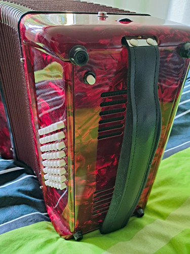 Pianoakkordeon rot - , 26