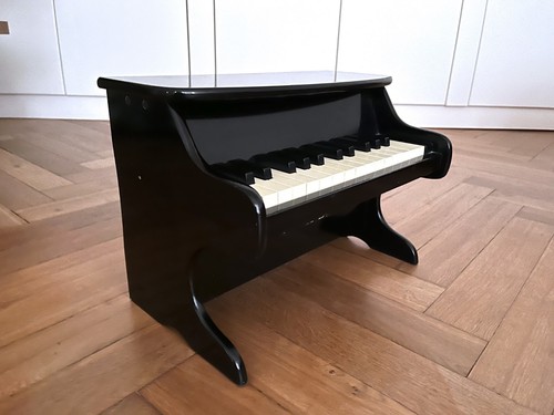 Klavier spielzeugklavier - klavier, – spielzeugklavier