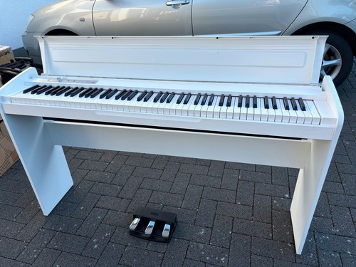 Korg 180 digitalpiano - korg,