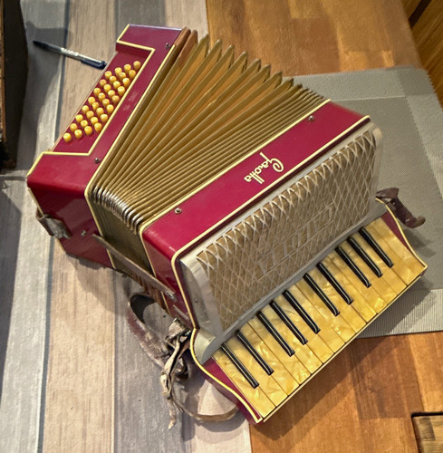 Pirola pianoakkordeon bass - pirola, 48